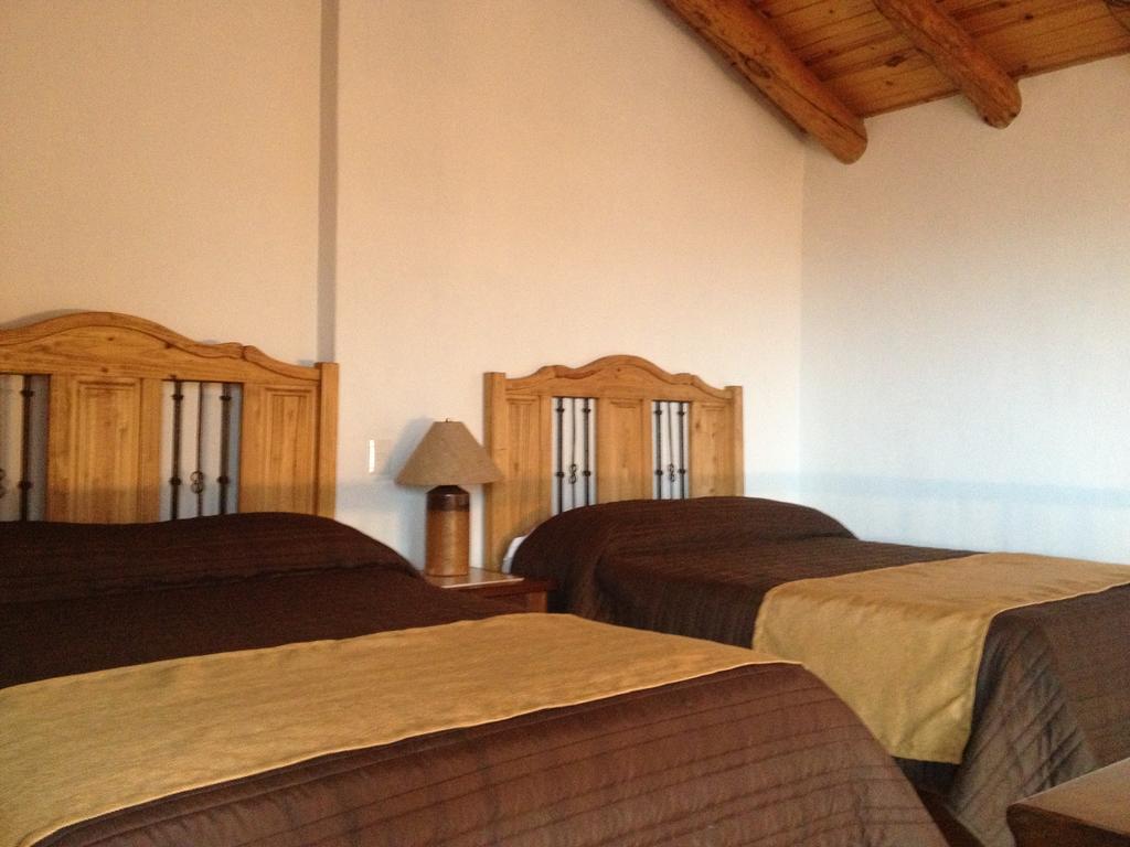 Hotel Meson Del Romero Tapalpa Room photo